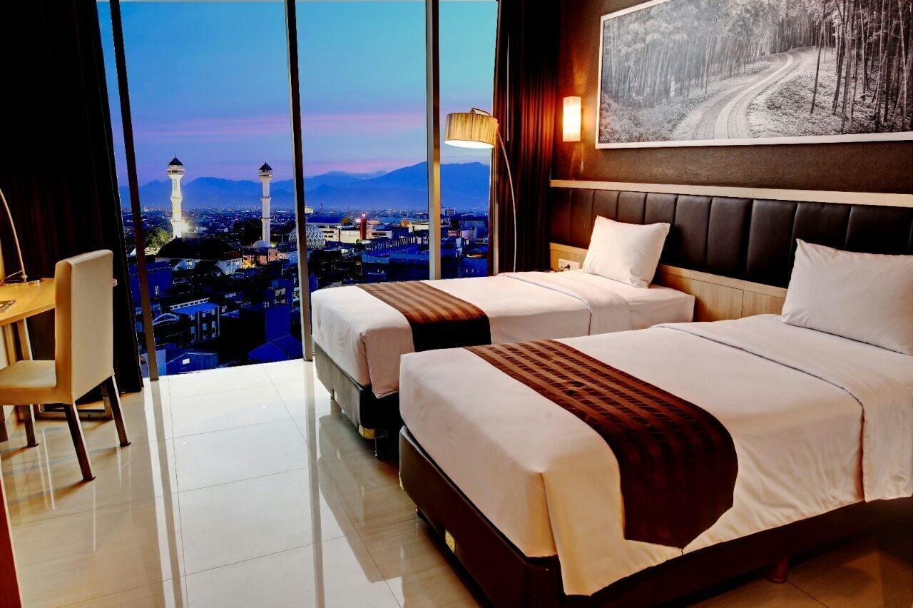 Pasar Baru Square Hotel Bandung Dış mekan fotoğraf