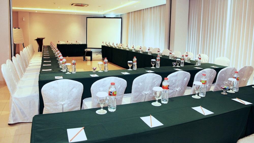 Pasar Baru Square Hotel Bandung Dış mekan fotoğraf